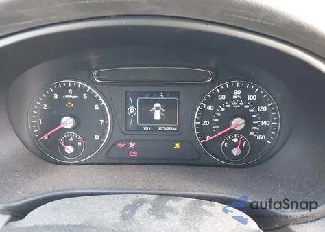 2018 Kia Sorento 2.4L Lx z USA, uszkodzony, nr VIN 5XYPGDA34JG349815